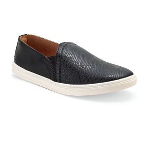 Women’s Black Slip-On Shoes Size 6